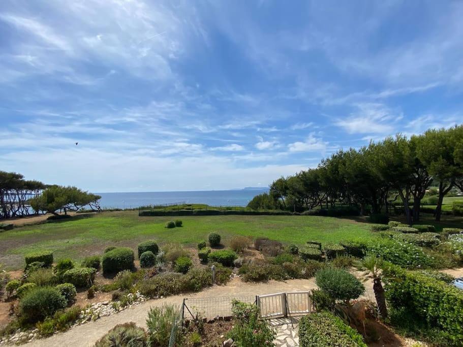 Superbe appartement vue mer Six-Fours-les-Plages Exterior foto