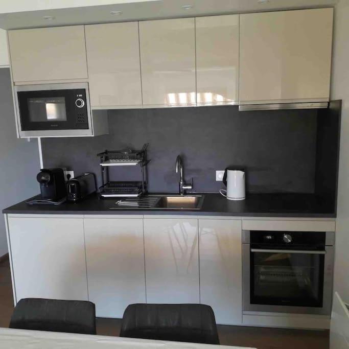 Superbe appartement vue mer Six-Fours-les-Plages Exterior foto