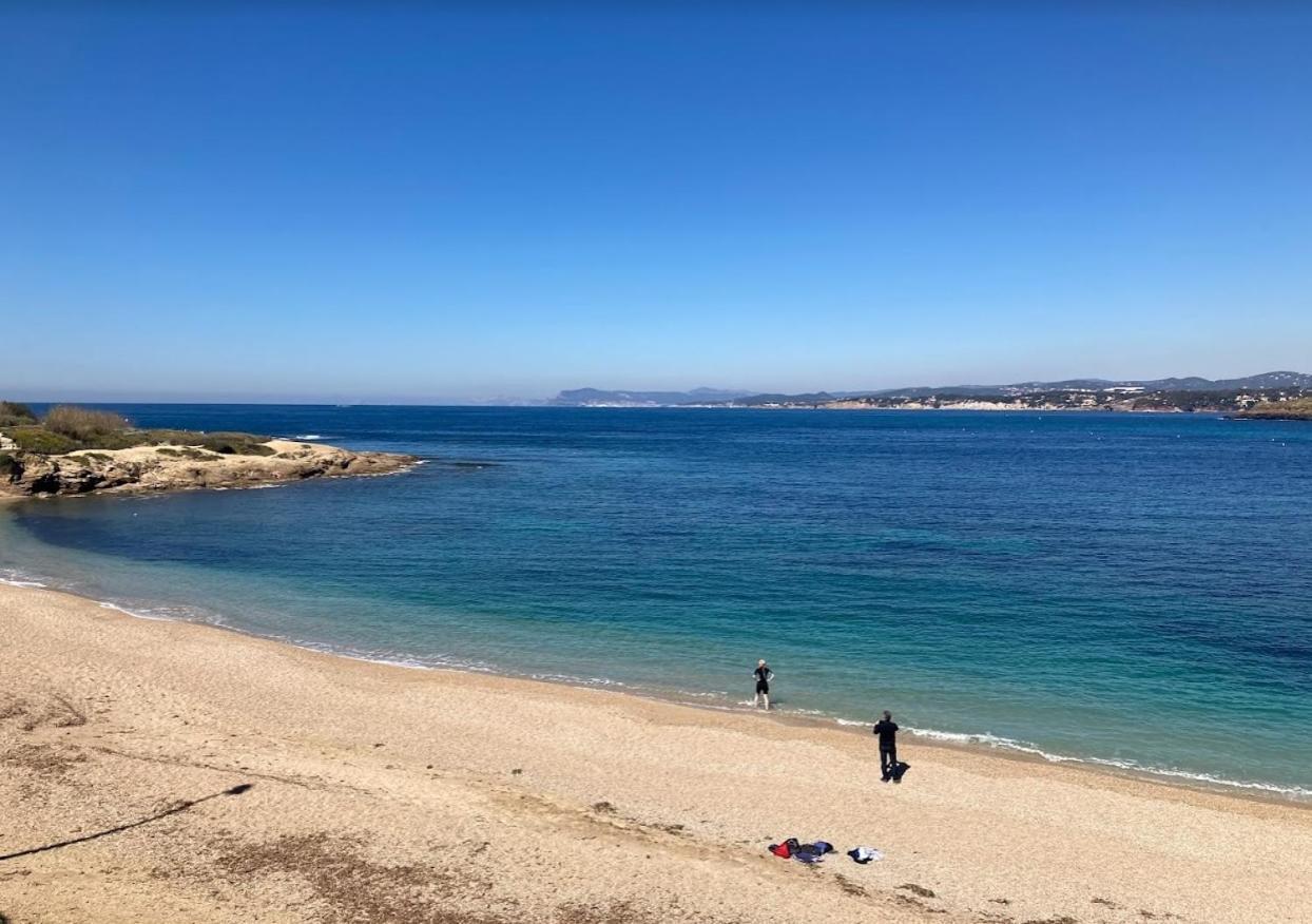 Superbe appartement vue mer Six-Fours-les-Plages Exterior foto
